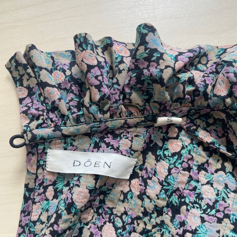 Doen Ruffle Neck Floral Multicolor Long Sleeve Blouse Size Small - Picture 3 of 12